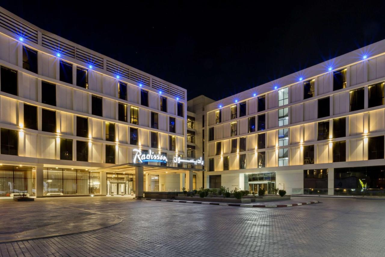 Radisson Hotel & Apartments Dammam Industry City Exterior photo