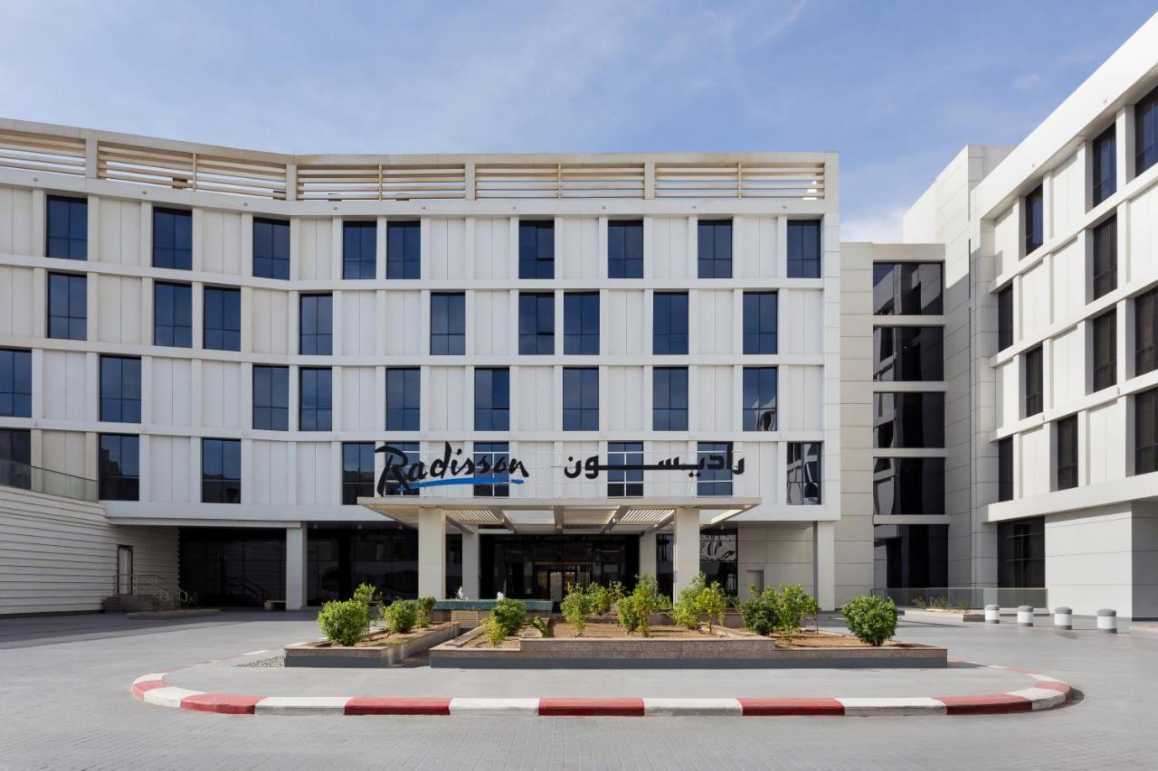 Radisson Hotel & Apartments Dammam Industrial City Exterior photo