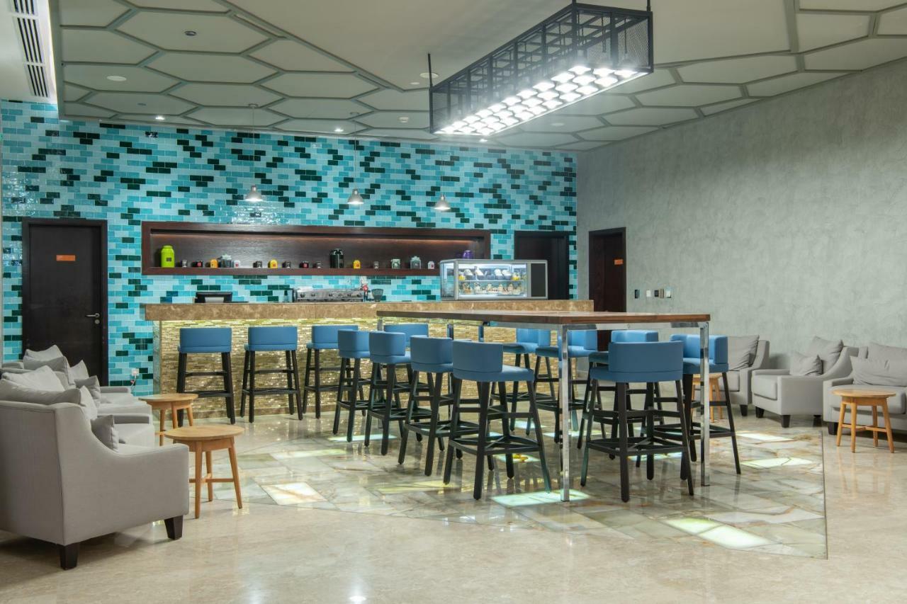 Radisson Hotel & Apartments Dammam Industrial City Exterior photo